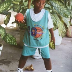 Meet your Posher, Monique